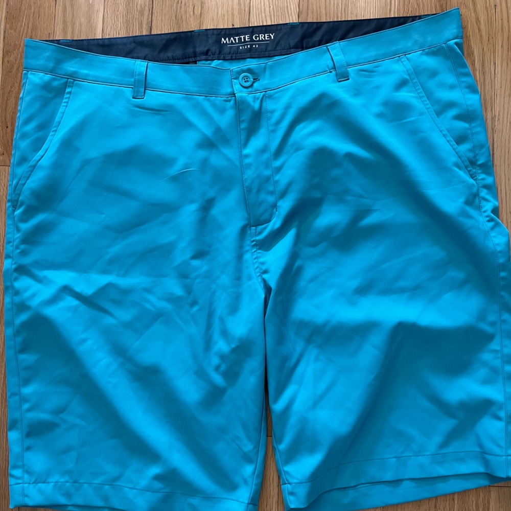 Matte Grey Mens Golf Short